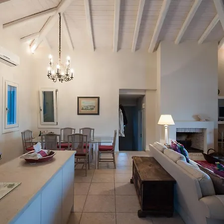 Villa Phaedrus Living: Seaview Luxury Villa Geranium *