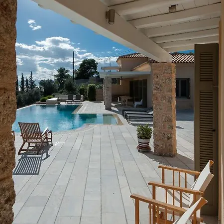 Phaedrus Living: Seaview Luxury Villa Geranium Villa *