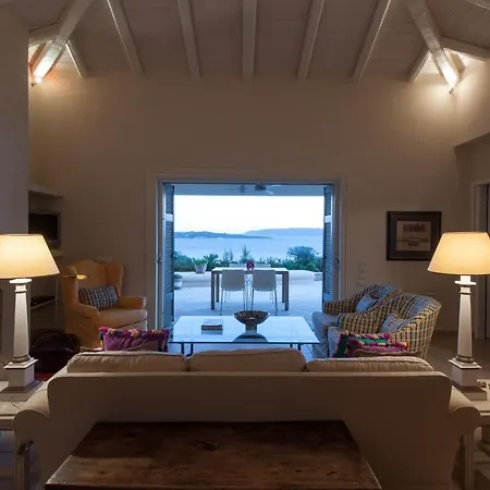Villa Phaedrus Living: Seaview Luxury Villa Geranium *